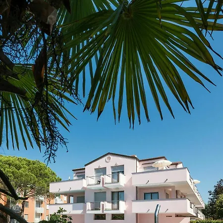Bosco Canoro East Eco * Bibione